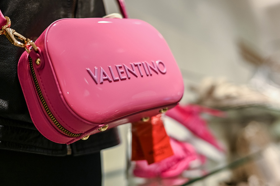 Werdich Schuhhaus Filiale Taschen Accessoires Valentino